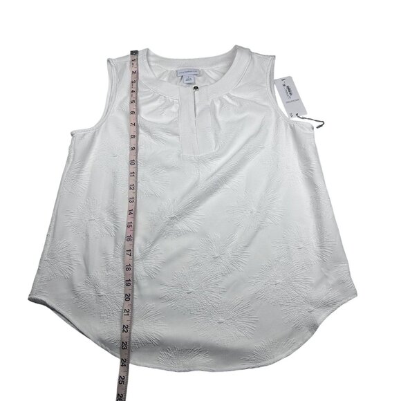 Liz Claiborne White Sleeveless Textured Blouse With Button Detail Size Small NWT - Picture 3 of 6